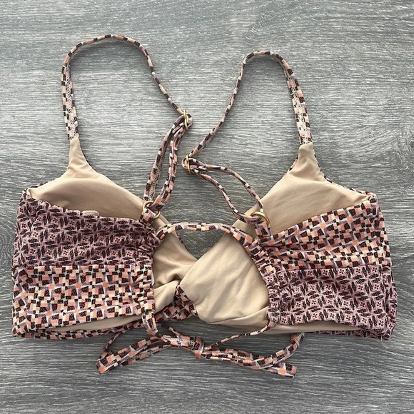 L*Space Ringo Bikini Top & Nancy Lee Bottoms in shimmer kaleidoscope eyes - Picture 5 of 15